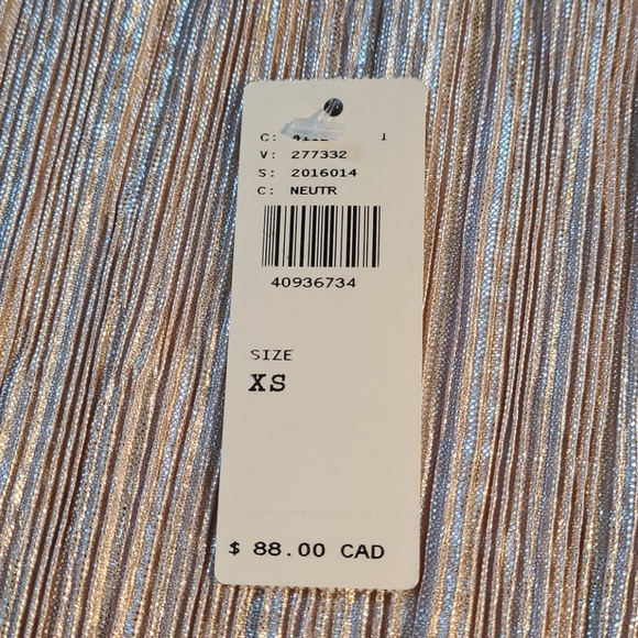 NWT Anthropologie gold/tan metallic shimmer tank - Picture 4 of 7